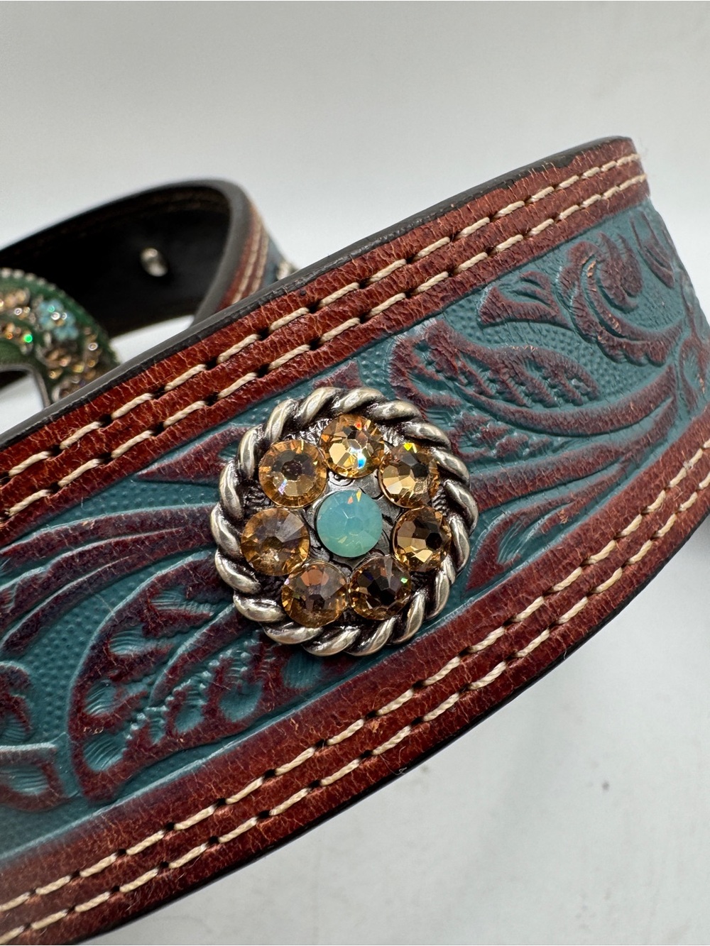 Tooled Leather Western Belt with Ornate Sparkle Floral Buckle - Teal & Brown XL - Picture 4 of 12